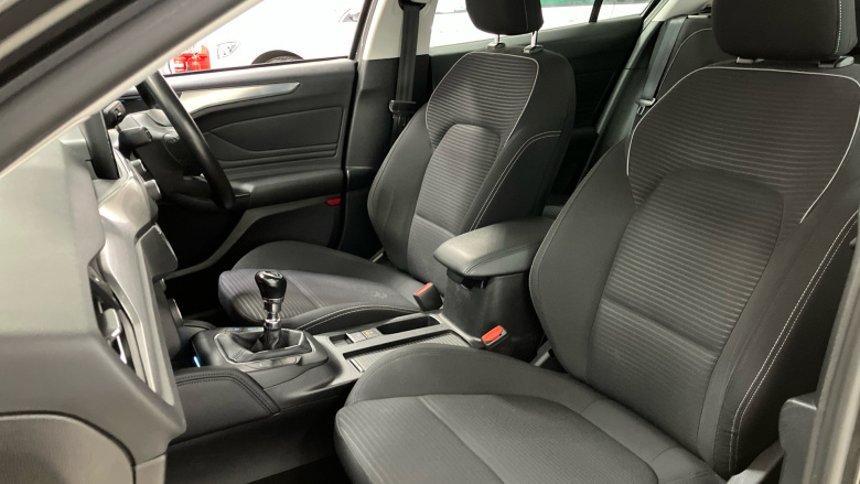 Ford Focus 1.0 EcoBoost 125 Titanium 5dr Petrol Hatchback